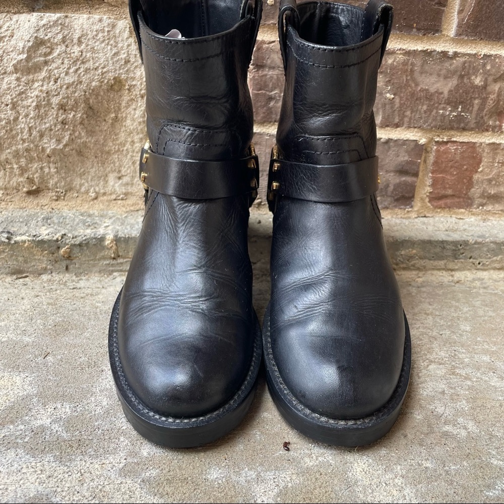 Rare Tory Burch Moto Boot Black Gold Leather Ronnie Biker Lug Sole Womens 7.5 - Picture 3 of 14
